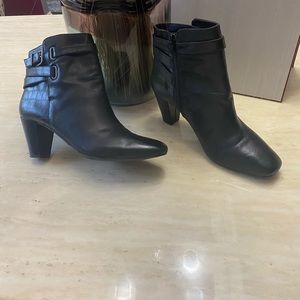 Alex Marie Black Leather Boot heels Size 7